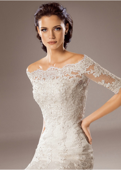 Off The Shoulder Lace Gown - Make You Look Thinner