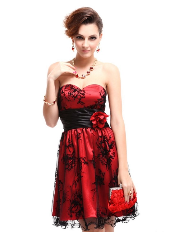 Black And Red Dresses For Prom & Make Your Evening Special