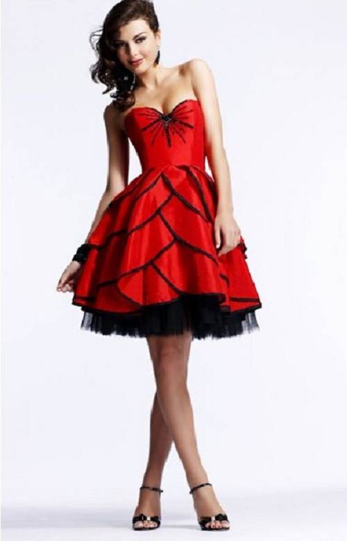 Black And Red Dresses For Prom & Make Your Evening Special