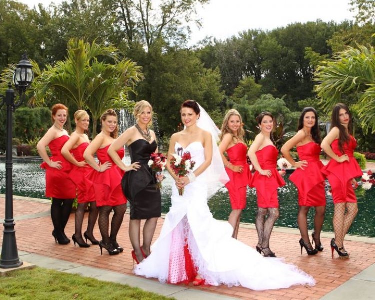 Bridesmaid Dresses Black And Red & Fashion Week Collections