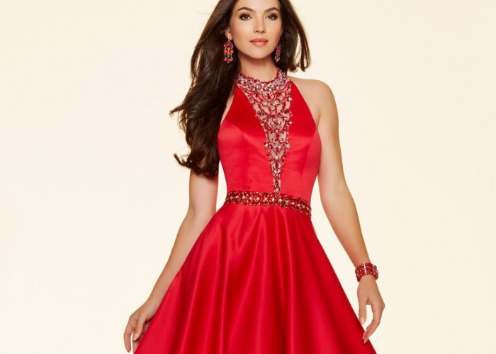 halter-neck-floor-length-dress-review-clothing_1.png