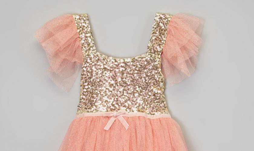 pink-and-gold-glitter-dress-look-like-a-princess_1.jpeg