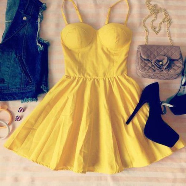 Yellow Dress Casual & Simple Guide To Choosing
